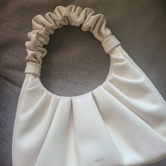 JW PEI bag Ivory - Picture 2 of 4